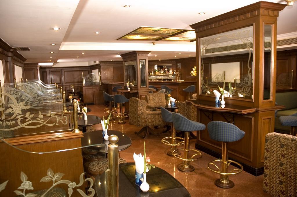 The South Park Hotel トリバンドラム エクステリア 写真
